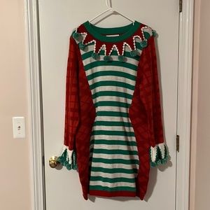 Fun holiday dress size extra large
